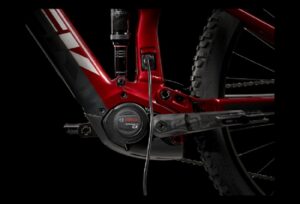 VTT ElectriqueTout Suspendu Trek Rail 5 Shimano Deore 12V 500 Wh 29 Rouge Crimson Gris 20232