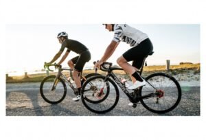 Vélo de Route Électrique Wilier Triestina Cento1 Hybrid Shimano Ultegra 11V 250 Wh 700 mm Gris 2022 (Copie)
