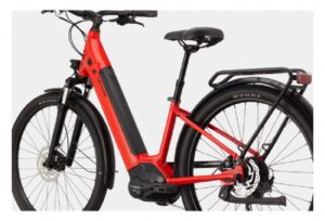 Velo de Ville Electrique Cannondale Adventure Neo 3 EQ 650b Shimano 9V 400Wh Rally Red