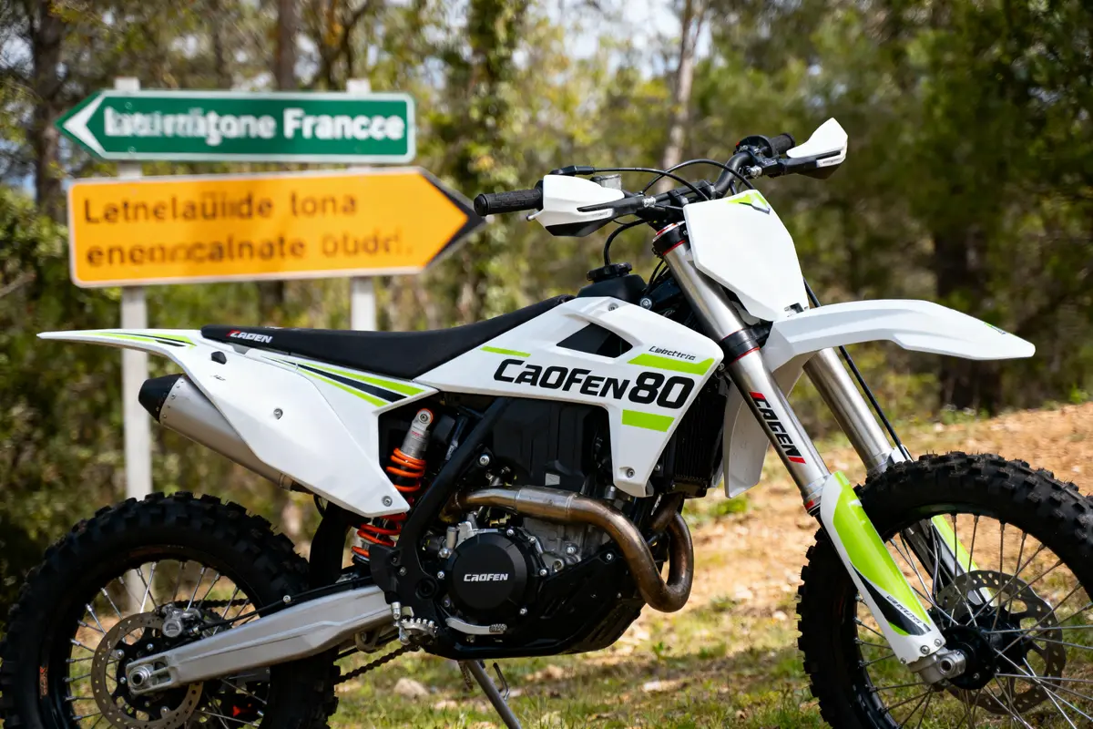 Caofen F80 : Test complet de la moto électrique puissante !